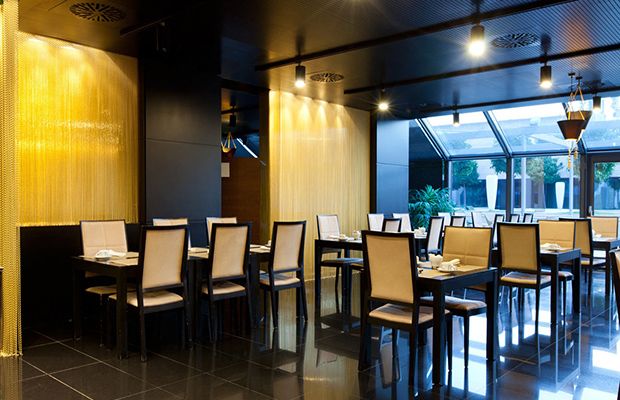 Oro negro – Hotel Nelva