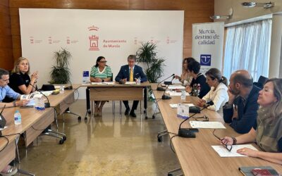 Murcia afianza su compromiso con la calidad y la sostenibilidad turística en la reunión de la Mesa de Calidad
